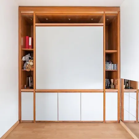 Avec Vue Incontournable * باريس